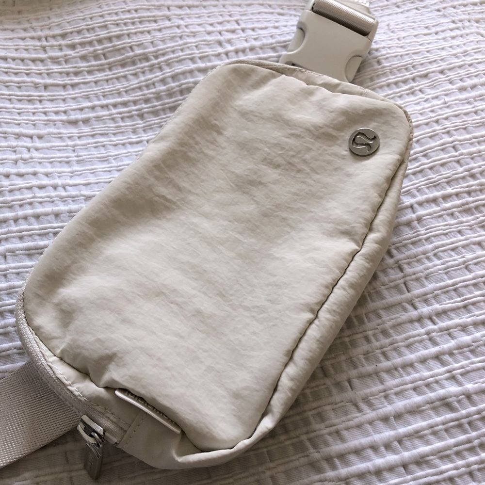 **SOLD** Lululemon Everywhere Belt Bag (White Opal) - Picture 1 of 9
